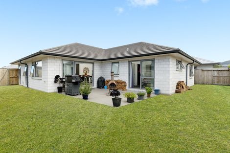 Photo of property in 12 Hebe Crescent, Papamoa Beach, Papamoa, 3118