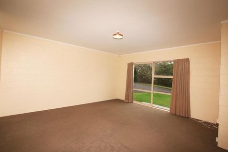 Photo of property in 2 Konini Road, Titirangi, Auckland, 0604
