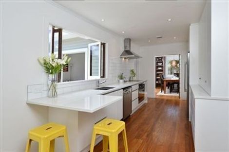Photo of property in 19 Brook Street, Milford, Auckland, 0620