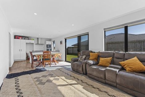 Photo of property in 8c Amy Way, Bell Block, New Plymouth, 4312