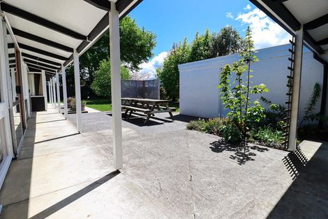 Photo of property in 37 Guy Street, Dannevirke, 4930