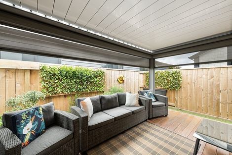 Photo of property in 36 Crown Street, Papamoa, 3118