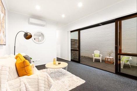 Photo of property in 2 Sacred Kingfisher Road, Hobsonville, Auckland, 0616