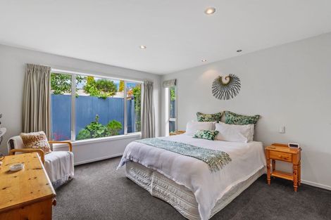 Photo of property in 12 Beatrice Place, Avonhead, Christchurch, 8042