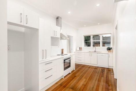 Photo of property in 18 Smith Street, Woolston, Christchurch, 8062