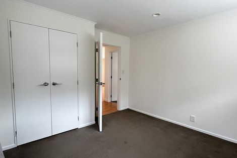 Photo of property in 19 James Street, Glenfield, Auckland, 0629