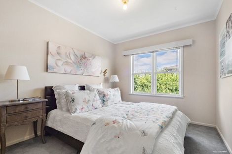 Photo of property in 10 Phillip Street, Pukekohe, 2120