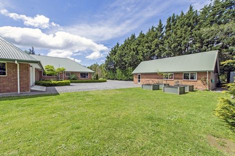 Photo of property in 18 Queen Street, Coalgate, 7673