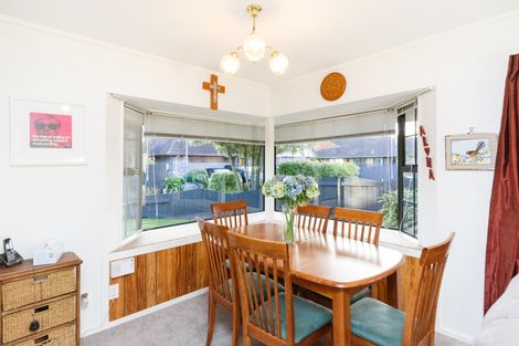 Photo of property in 140 Ruapehu Drive, Fitzherbert, Palmerston North, 4410