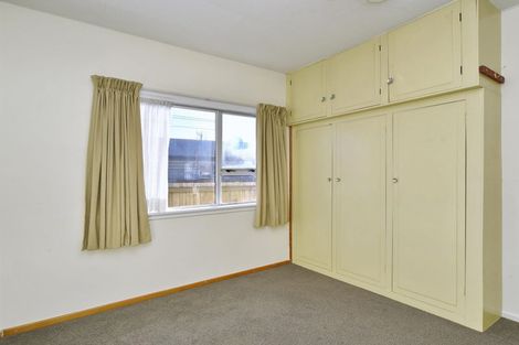Photo of property in 115 Wilsons Road South, Saint Martins, Christchurch, 8022