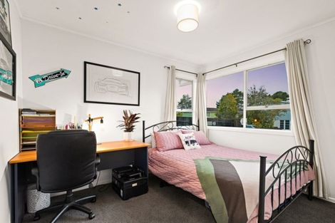 Photo of property in 40 Hartley Terrace, Massey, Auckland, 0614