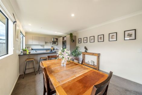 Photo of property in 5 Messines Avenue, Trentham, Upper Hutt, 5018