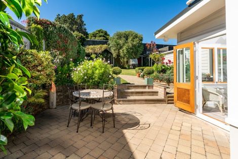 Photo of property in 13 West Road, Northland, Wellington, 6012