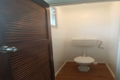 Photo of property in 1 Kereru Street, Henderson, Auckland, 0612