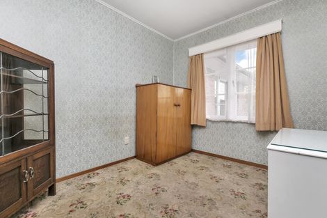 Photo of property in 126 Hutchinson Avenue, New Lynn, Auckland, 0600