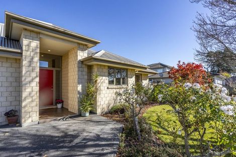 Photo of property in 2 Ascot Place, Rangiora, 7400