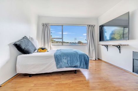 Photo of property in 11 Dunton Drive, Welcome Bay, Tauranga, 3112