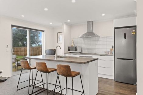 Photo of property in 35 Cumming Street, Okato, 4335