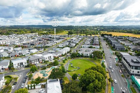 Photo of property in 39 Whenuapai Drive, Whenuapai, Auckland, 0618