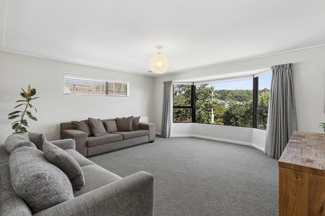 Photo of property in 71 Leeward Drive, Whitby, Porirua, 5024