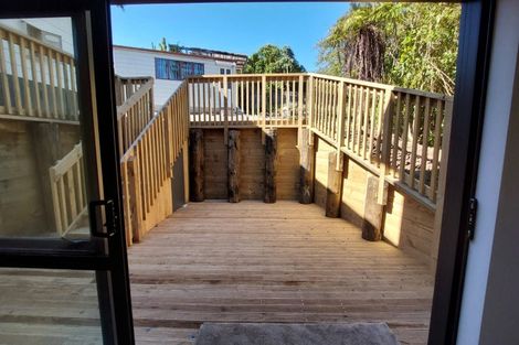 Photo of property in 130 Solar Road, Glen Eden, Auckland, 0602