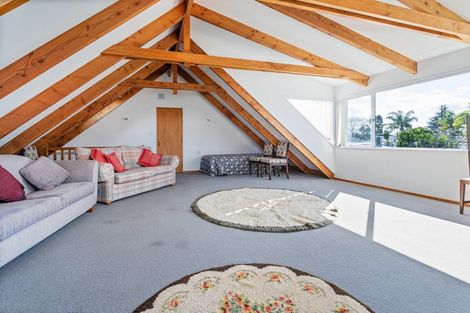 Photo of property in 127 Albert Street, Whitianga, 3510