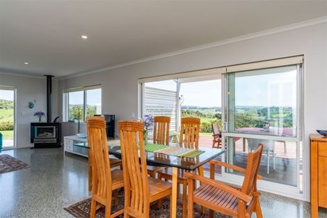 Photo of property in 52 Daniel Parade, Mangawhai, 0975