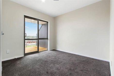 Photo of property in 37b Thomas Road, Mangere, Auckland, 2022