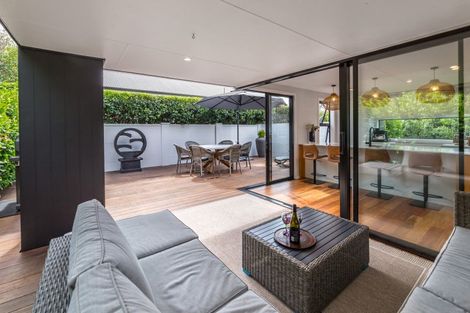 Photo of property in 30 Mcmaster Street, Greytown, 5712