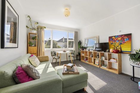 Photo of property in 18u3 Agra Crescent, Khandallah, Wellington, 6035