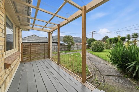 Photo of property in 25 Russell Road, Fairy Springs, Rotorua, 3015