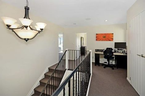 Photo of property in 2 Vivian Road, Silverdale, 0932