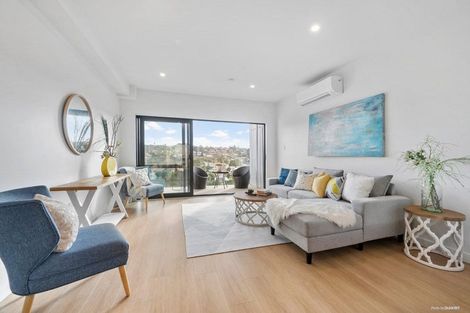Photo of property in 3/28 Ludlow Terrace, Totara Vale, Auckland, 0627
