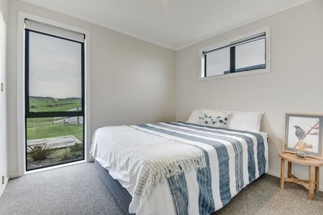 Photo of property in 23 Waipipi Road, Waverley, 4591