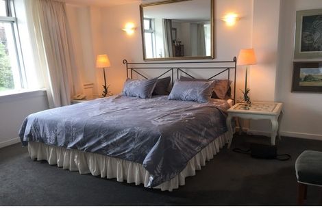 Photo of property in Jerningham Apartments, 20 Oriental Terrace, Oriental Bay, Wellington, 6011