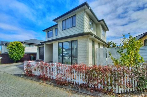Photo of property in 1/48 Woodside Road, Massey, Auckland, 0614