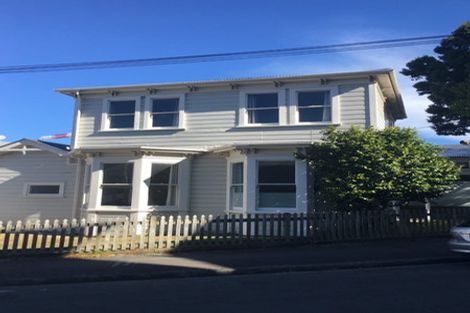 Photo of property in 13 Myrtle Crescent, Mount Cook, Wellington, 6021