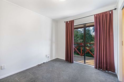 Photo of property in 2/133b Manuka Road, Bayview, Auckland, 0629