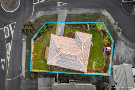 Photo of property in 38 Garton Drive, Massey, Auckland, 0614