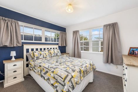 Photo of property in 18 Chippendale Crescent, Highbury, Palmerston North, 4412