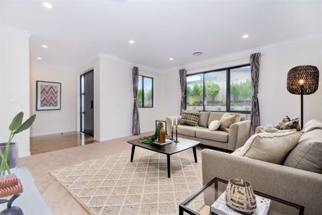 Photo of property in 116 Pohutukawa Parade, Riverhead, 0820