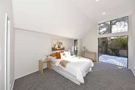 Photo of property in 210 Riverlaw Terrace, Saint Martins, Christchurch, 8022