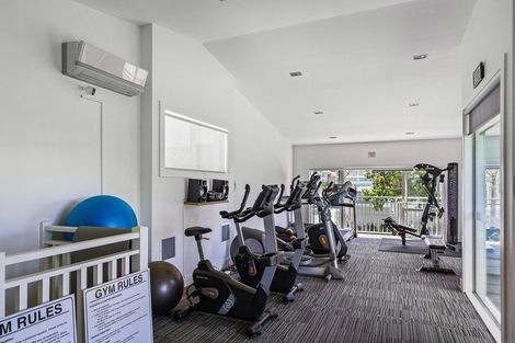 Photo of property in 12 Parkside Drive, Orewa, 0931
