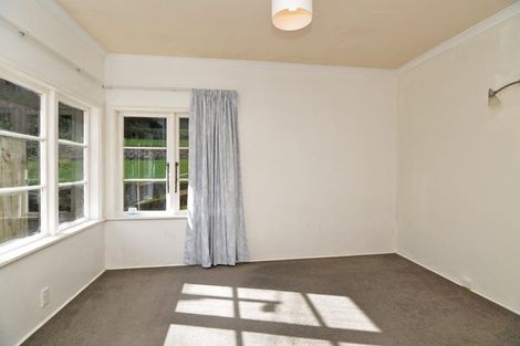 Photo of property in 113 Orangi Kaupapa Road, Northland, Wellington, 6012