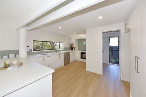 Photo of property in 210 Riverlaw Terrace, Saint Martins, Christchurch, 8022