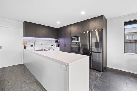 Photo of property in 17 Grove Street, Tinwald, Ashburton, 7700
