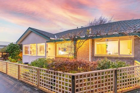 Photo of property in 1/32 Hurley Road, Paraparaumu Beach, Paraparaumu, 5032