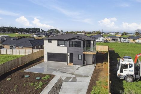 Photo of property in 3 Okohaka Avenue, Glenbrook, 2681