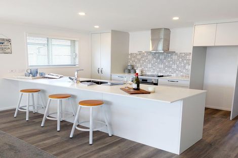 Photo of property in 4 Piripono Crescent, Pukekohe, 2120