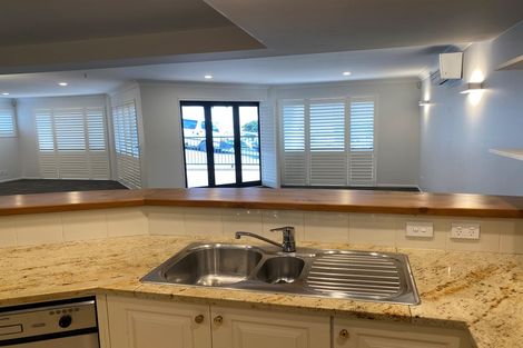 Photo of property in 13/22u Oriental Terrace, Oriental Bay, Wellington, 6011